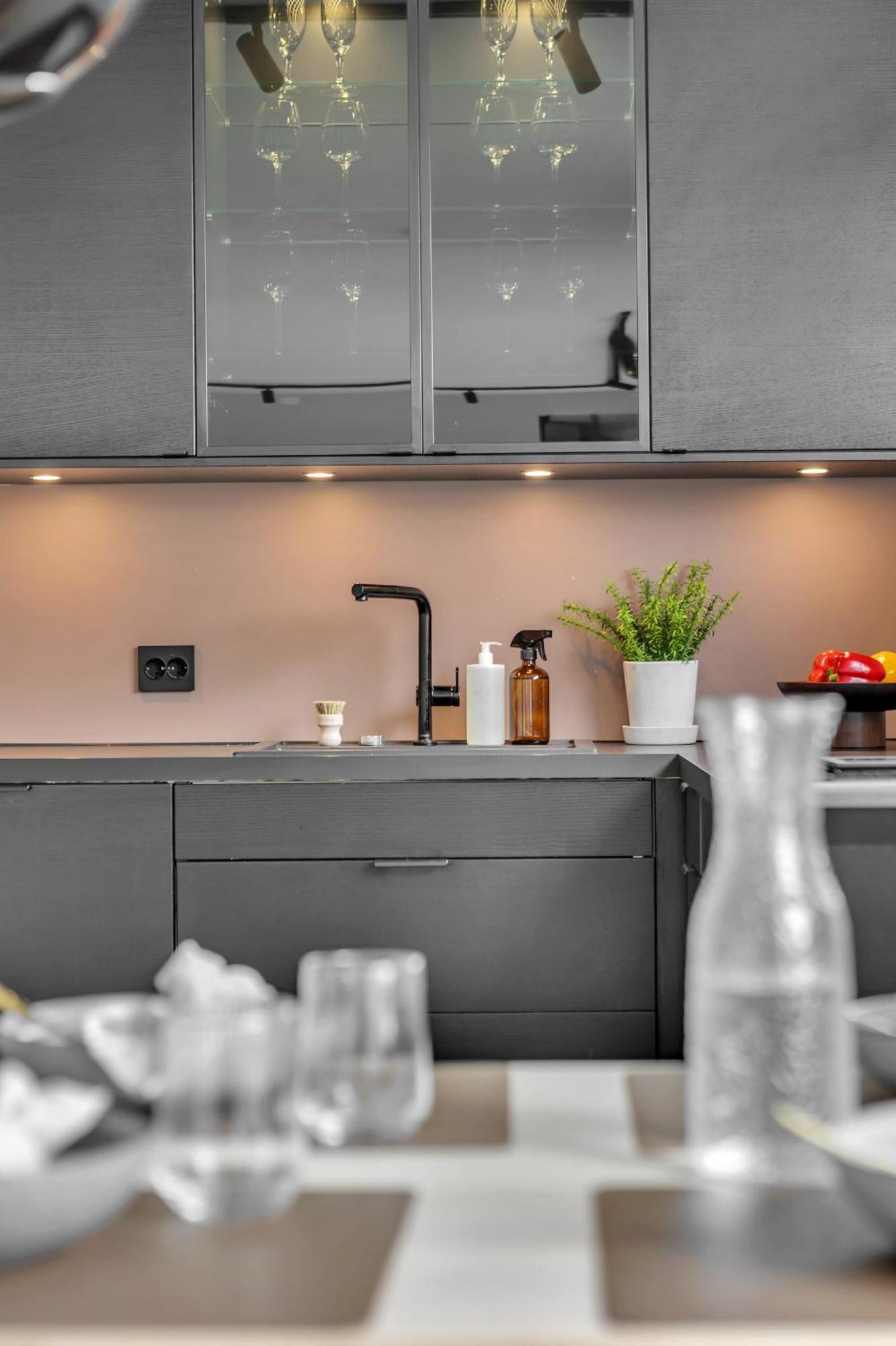 The Mountain View Apartment Tromso Bagian luar foto